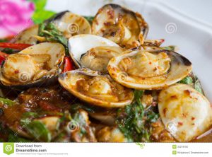 Baby clam with basil